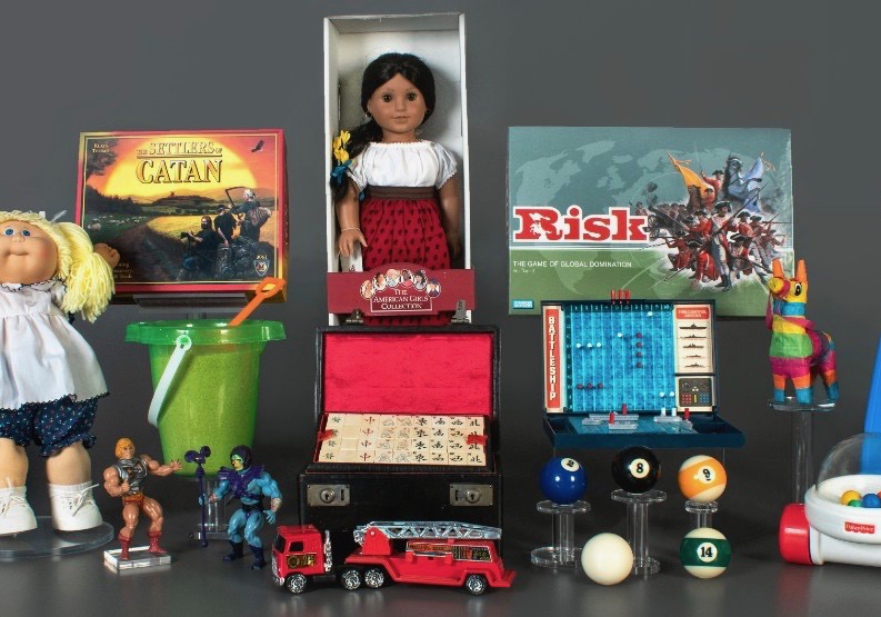 National Toy Hall of Fame Names 12 Toy Finalists, Including 'Sand